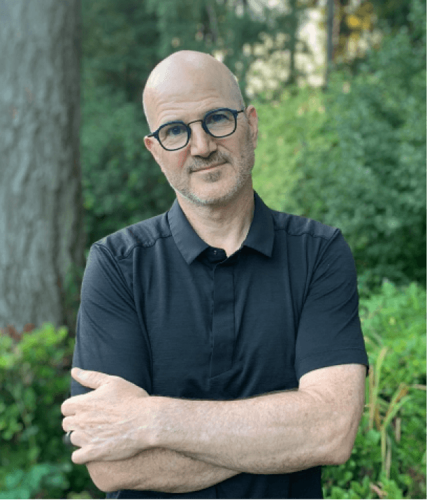 Robert Dietz-headshot